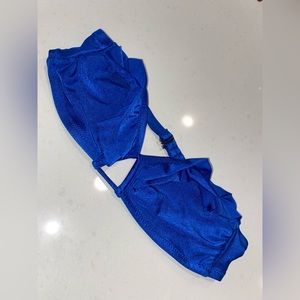 Bikini Top (Size L but fits like a S)